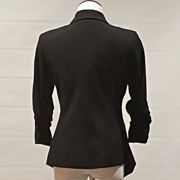 Studio black blazer - Picture 2 of 3